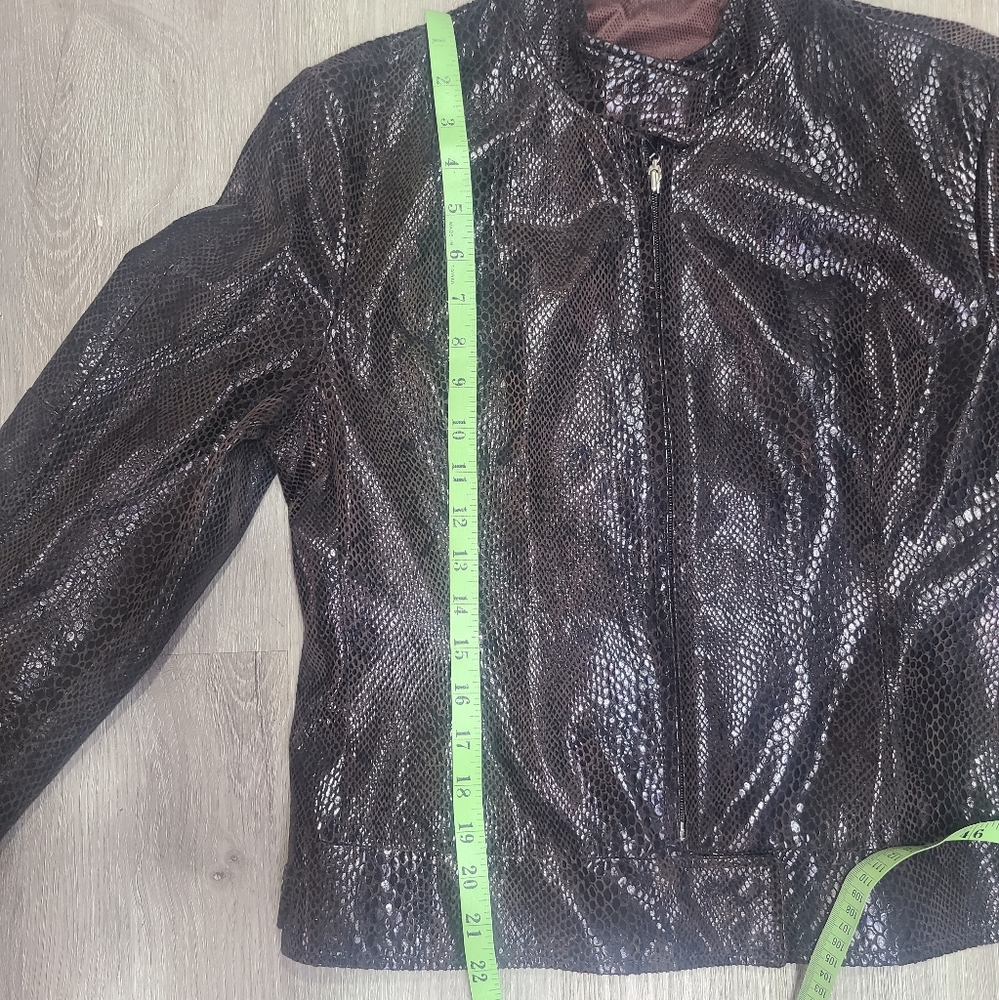 Rogue leather - Picture 8 of 10
